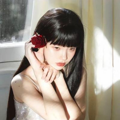 桥上的女孩